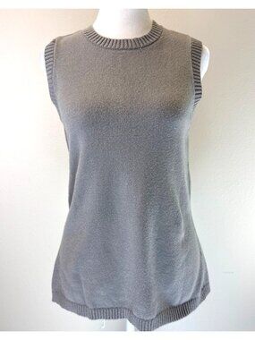 Dg2 Sleeveless Gray Sweater Top Small Rayon Blend Lightweight Women’s Knit